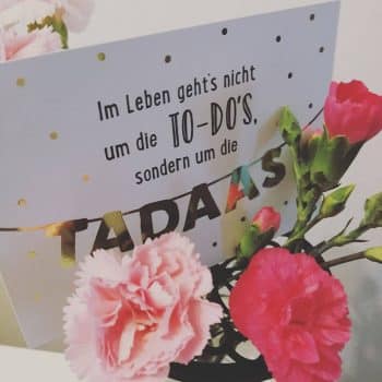 Geschenke Dekoration Blumen Grußkarte